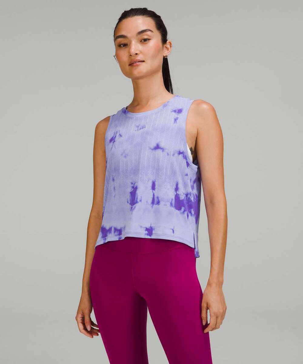 Lululemon Train to Be Tank Top Rain Stripe Marble Dye Charged Indigo Medium
